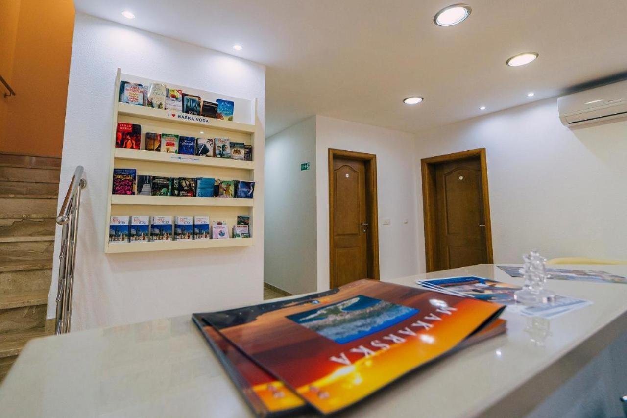 شقة Luxur Centar With Sea View Terrace Baška Voda المظهر الخارجي الصورة